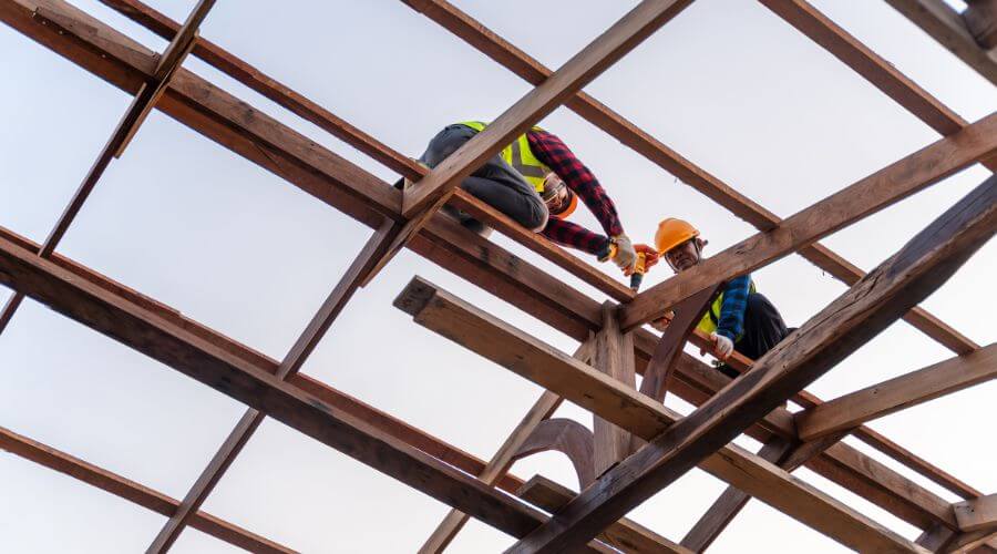 Professional gutter cleaning services in Beaverdam, OH